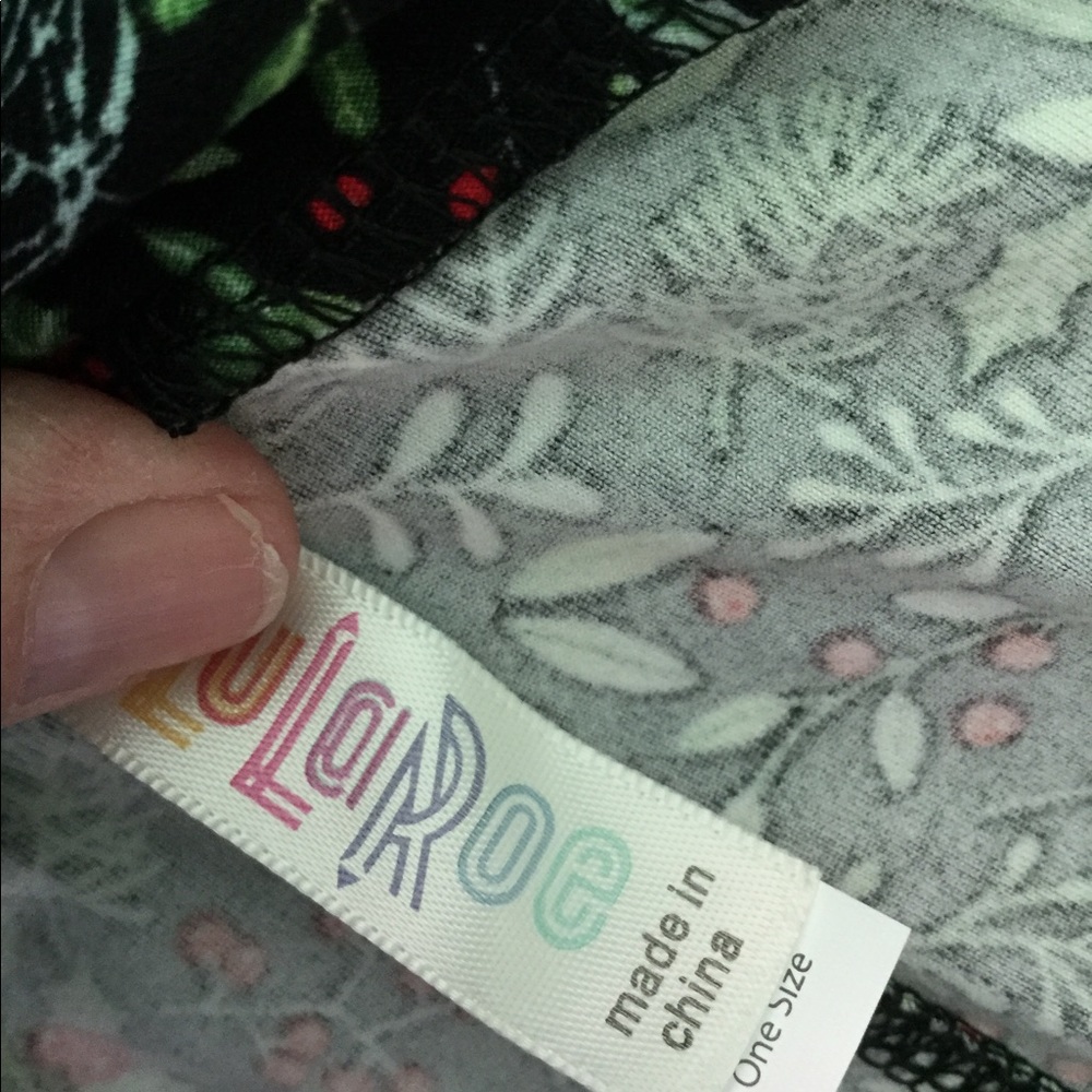 FINAL✂️ NWOT OS Christmas LuLaRoe 2018 🎅🏻🎄 - Picture 4 of 4